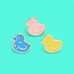 Pins Petit Canard -Animalière Décoration Magasin file 1351