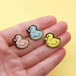 Pins Petit Canard -Animalière Décoration Magasin file 1357