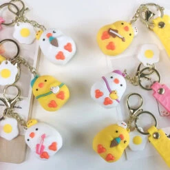 Porte Clés Canard Blanc Guitare -Animalière Décoration Magasin file 1986