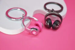 Porte-clés Casque Audio Rose -Animalière Décoration Magasin file 2059