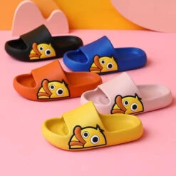 Claquettes Roses Canard Cartoon Enfant -Animalière Décoration Magasin file 5067