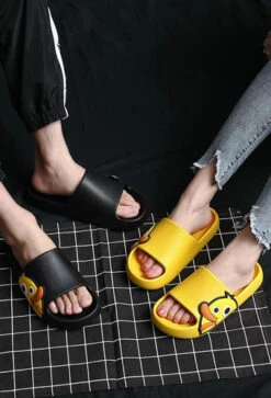 Claquettes Bleues Canard Cartoon -Animalière Décoration Magasin file 5266