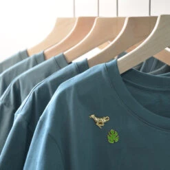 Pins Léopard Et Feuille Tropical -Animalière Décoration Magasin file 693